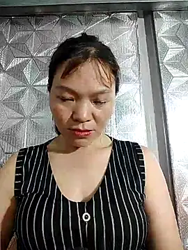 Snapshot of lya_sexyy chatting on 14, 6, 2026 lya sexyy online show from 14, 6, 2026