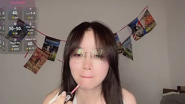 Snapshot of 77-Vicky chatting on 28, 6, 2026 77-Vicky online show from 28, 6, 2026