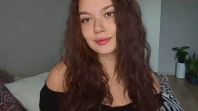 Snapshot of Vicki_queen chatting on 9, 7, 2026 Vicki queen online show from 9, 7, 2026