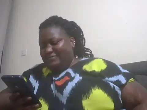 Snapshot of fat_ebonyqueen chatting on 7, 6, 2026 fat ebonyqueen online show from 7, 6, 2026