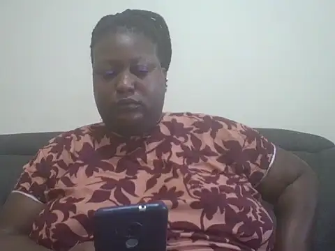 Snapshot of fat_ebonyqueen chatting on 11, 6, 2026 fat ebonyqueen online show from 11, 6, 2026