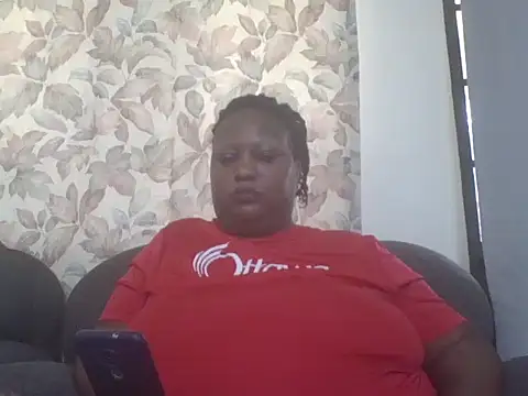 Snapshot of fat_ebonyqueen chatting on 27, 6, 2026 fat ebonyqueen online show from 27, 6, 2026