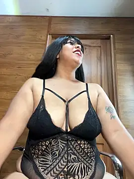 Snapshot of Alexia_Lerner chatting on 22, 6, 2026 Alexia Lerner online show from 22, 6, 2026