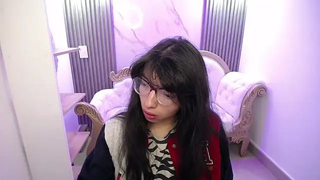 Allyshon  online show from 4, 6, 2026