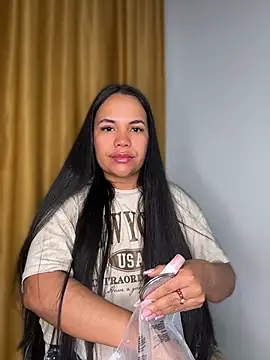 NoahJade online show from 13, 7, 2026