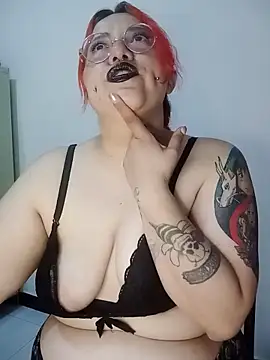 Snapshot of bruja_sscarlata chatting on 30, 5, 2026 bruja sscarlata online show from 30, 5, 2026