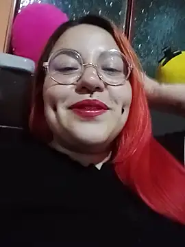 Snapshot of bruja_sscarlata chatting on 19, 6, 2026 bruja sscarlata online show from 19, 6, 2026