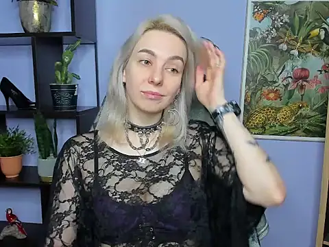 Snapshot of velvetanne chatting on 4, 6, 2026 velvetanne online show from 4, 6, 2026