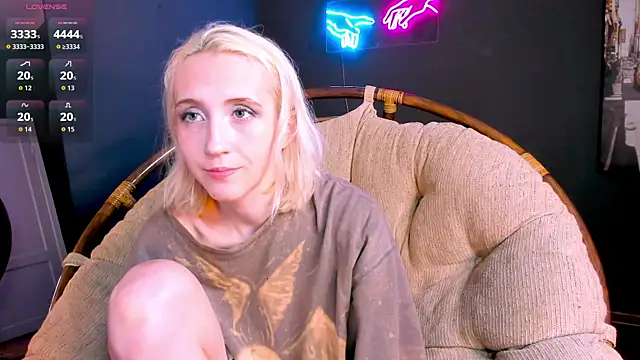 Elen  Moore online show from 14, 6, 2026