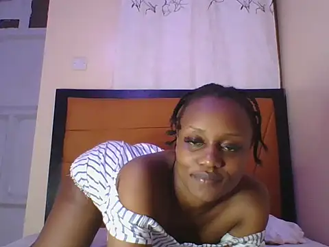 Snapshot of Ellaa_doll chatting on 17, 6, 2026 Ellaa doll online show from 17, 6, 2026