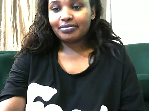 Snapshot of aliayah5 chatting on 23, 6, 2026 aliayah5 online show from 23, 6, 2026