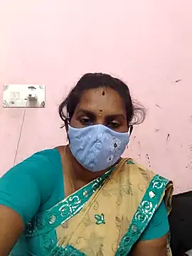 Snapshot of CuteTamizhachi chatting on 5, 6, 2026 CuteTamizhachi online show from 5, 6, 2026