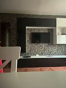 Hot-Milf4U online show from 21, 5, 2026