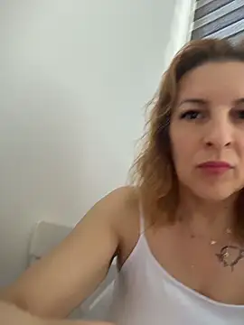 Hot-Milf4U online show from 19, 6, 2026