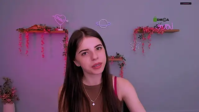 Snapshot of lyra_desire chatting on 29, 5, 2026 lyra desire online show from 29, 5, 2026