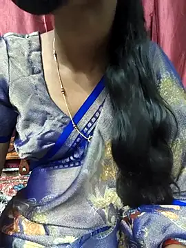 Snapshot of reshma124 chatting on 6, 7, 2026 reshma124 online show from 6, 7, 2026