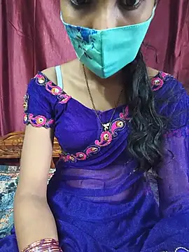 Snapshot of reshma124 chatting on 11, 7, 2026 reshma124 online show from 11, 7, 2026