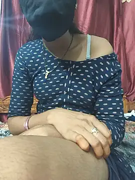 Snapshot of reshma124 chatting on 11, 7, 2026 reshma124 online show from 11, 7, 2026