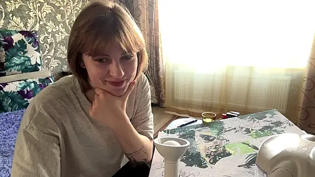 Snapshot of ShonnaTweddle chatting on 4, 7, 2026 ShonnaTweddle online show from 4, 7, 2026