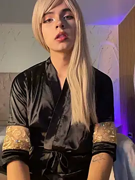 Snapshot of lanadoll20 chatting on 5, 7, 2026 lanadoll20 online show from 5, 7, 2026