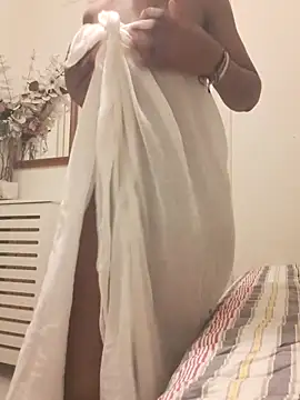 Cutechoco online show from 9, 6, 2026