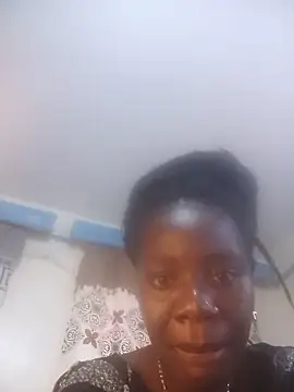 Snapshot of PetiteMelaninn chatting on 15, 6, 2026 PetiteMelaninn online show from 15, 6, 2026