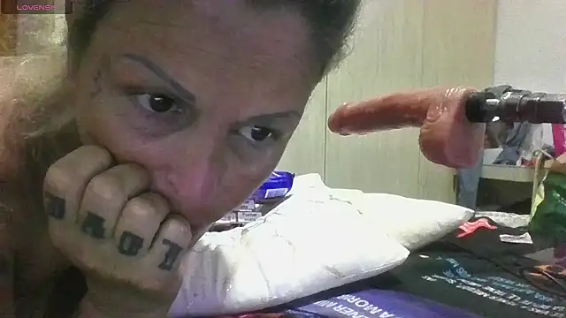 Snapshot of dulcemiel69 chatting on 16, 6, 2026 dulcemiel69 online show from 16, 6, 2026