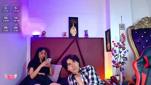 Snapshot of Chlloe_Fox chatting on 8, 6, 2026 Chlloe Fox online show from 8, 6, 2026