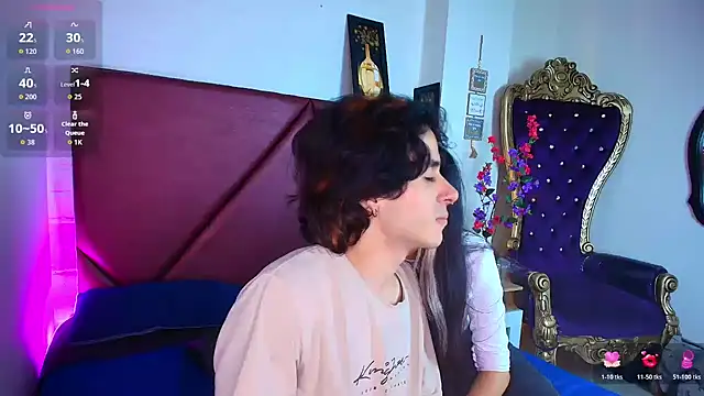Snapshot of Chlloe_Fox chatting on 18, 6, 2026 Chlloe Fox online show from 18, 6, 2026