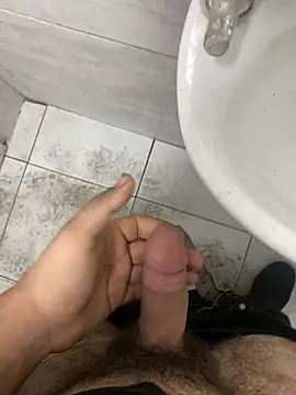 Snapshot of makine_20 chatting on 6, 6, 2026 makine 20 online show from 6, 6, 2026
