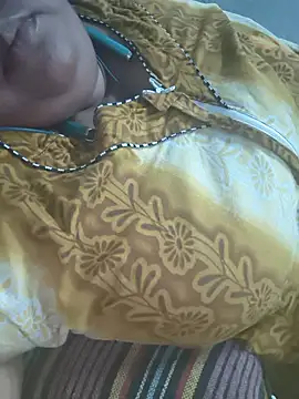 Snapshot of geetha431 chatting on 7, 7, 2026 geetha431 online show from 7, 7, 2026