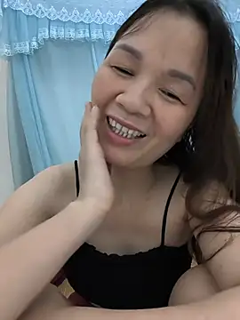 Lye lovely online show from 6, 7, 2026