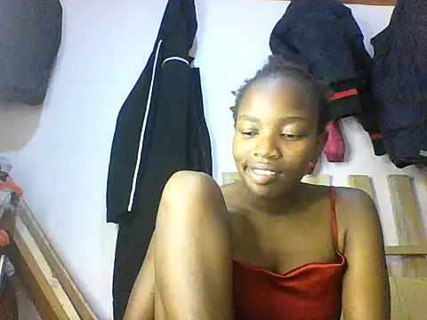Snapshot of aliana082169 chatting on 8, 6, 2026 aliana082169 online show from 8, 6, 2026