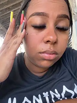 Snapshot of jhenannyy chatting on 2, 7, 2026 jhenannyy online show from 2, 7, 2026
