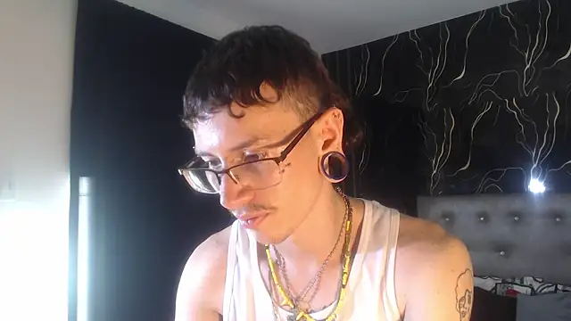 Snapshot of Ryan_Owenss chatting on 18, 6, 2026 Ryan Owenss online show from 18, 6, 2026