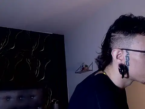 Snapshot of Ryan_Owenss chatting on 27, 6, 2026 Ryan Owenss online show from 27, 6, 2026