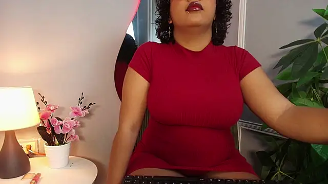 Snapshot of Kristal_donne chatting on 6, 6, 2026 Kristal donne online show from 6, 6, 2026