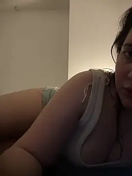 Snapshot of Shanleigh chatting on 25, 5, 2026 Shanleigh online show from 25, 5, 2026