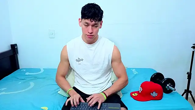 Luke Muscle online show from 11, 6, 2026
