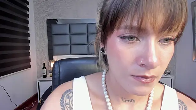 Mrs Regina clk online show from 7, 7, 2026
