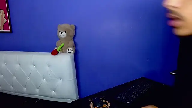 Angel foxc13 online show from 20, 6, 2026