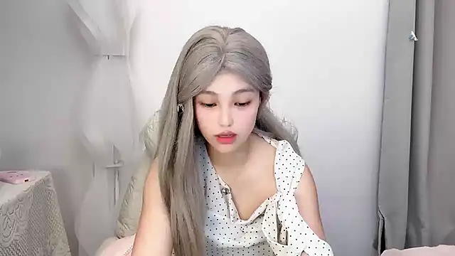 jiangjiang2005 online show from 25, 6, 2026