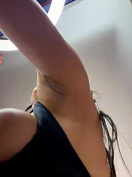 Snapshot of Eveliin__ chatting on 3, 6, 2026 Eveliin online show from 3, 6, 2026