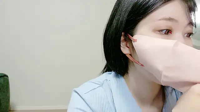 Snapshot of ririmuchan_v chatting on 5, 6, 2026 ririmuchan v online show from 5, 6, 2026