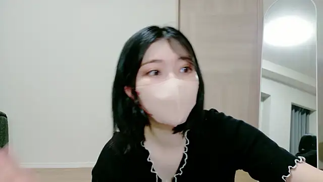Snapshot of ririmuchan_v chatting on 9, 6, 2026 ririmuchan v online show from 9, 6, 2026