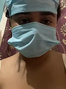 Snapshot of divyanew chatting on 23, 5, 2026 divyanew online show from 23, 5, 2026