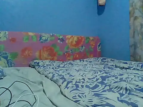 Snapshot of hot-zeena chatting on 23, 6, 2026 hot-zeena online show from 23, 6, 2026