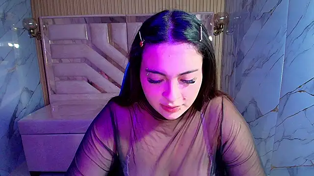 Kiara Moon r online show from 7, 7, 2026
