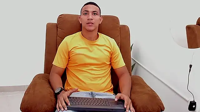 Snapshot of Chirs_Arthus chatting on 1, 7, 2026 Chirs Arthus online show from 1, 7, 2026