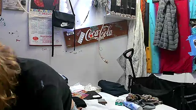 VanillaSnowcones online show from 19, 7, 2026